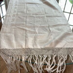 Elegant Vintage Italian Cream Table Runner with Fringe